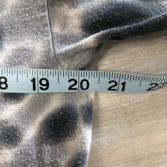 Looney Toones Tie-Dye 100% Cotton Double Stitched Shirt / Size Large - Picture 5 of 7